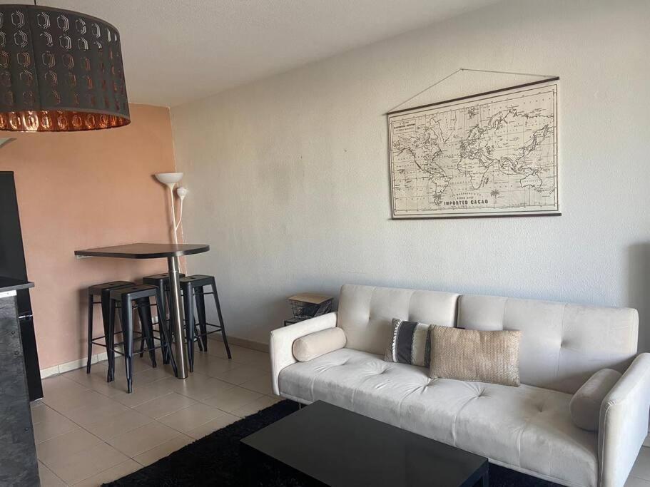 Ferienwohnung Voyage En Touraine Fondettes Exterior foto